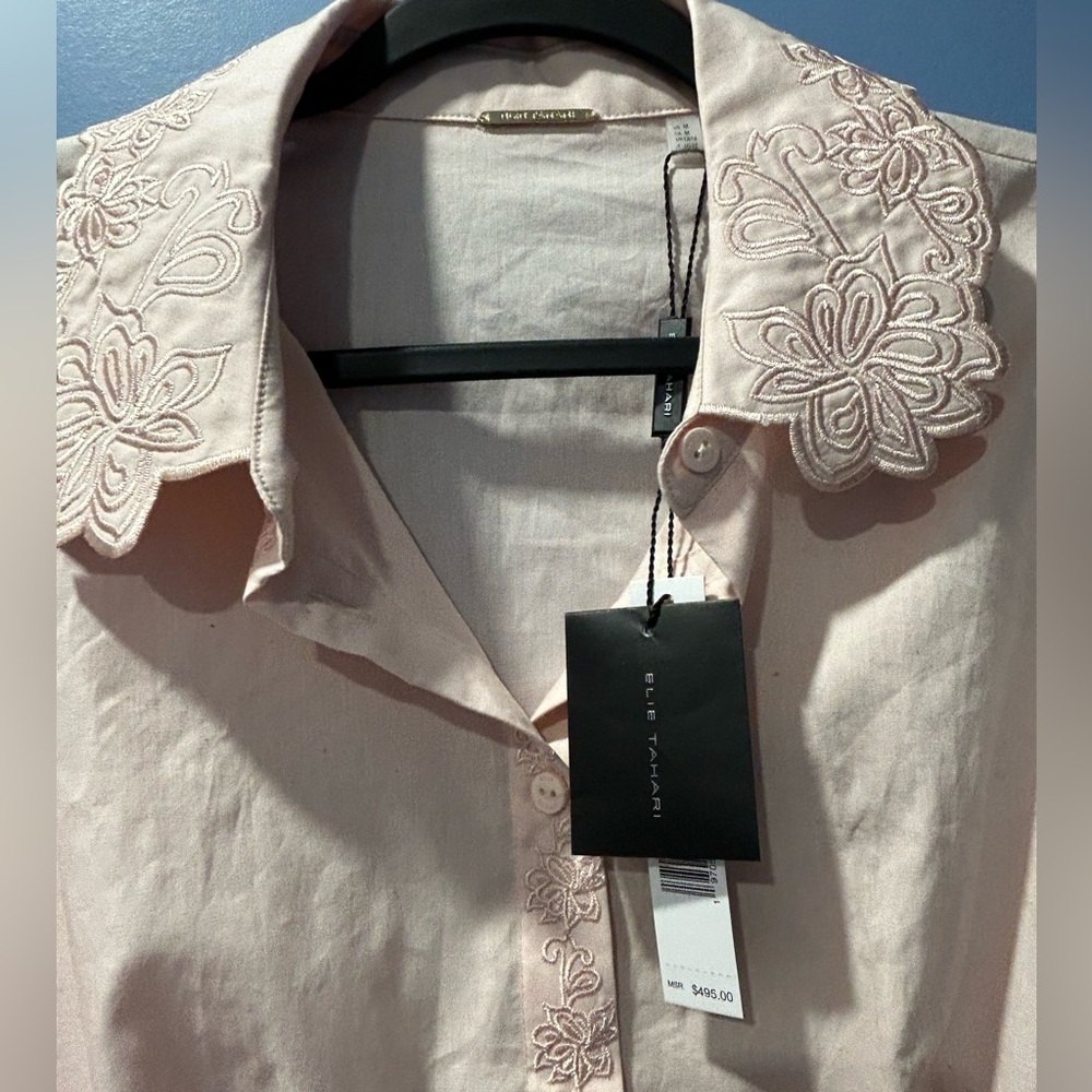 ELIE TAHARI Embroidered Scallop Collar Button-Down Blouse - Picture 5 of 9